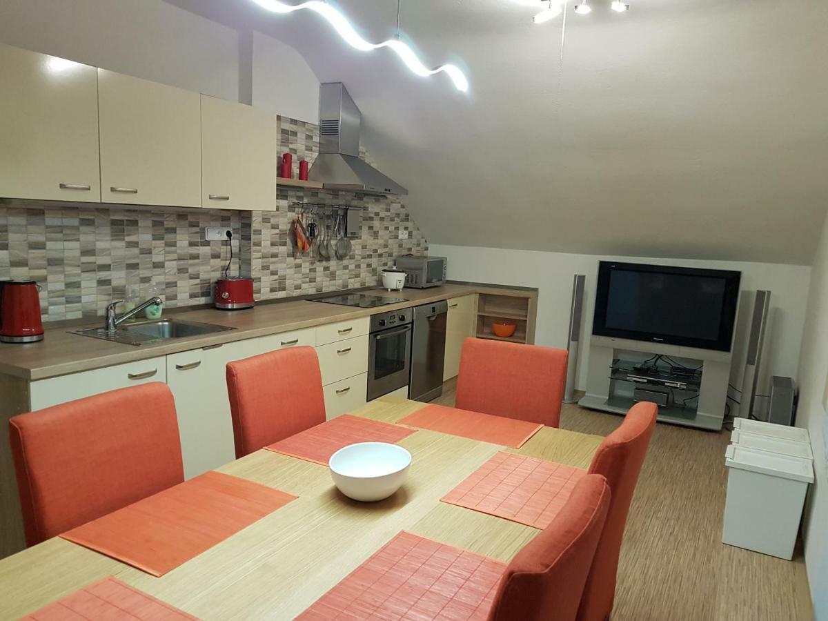 Apartman 101 Horní Maršov Exteriör bild